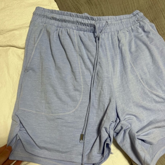 FREE PEOPLE short - Picture 3 of 12